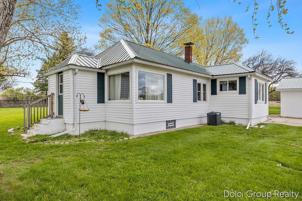 20690 Coolidge Rd Big Rapids, MI 49307 - Thumbnail 3
