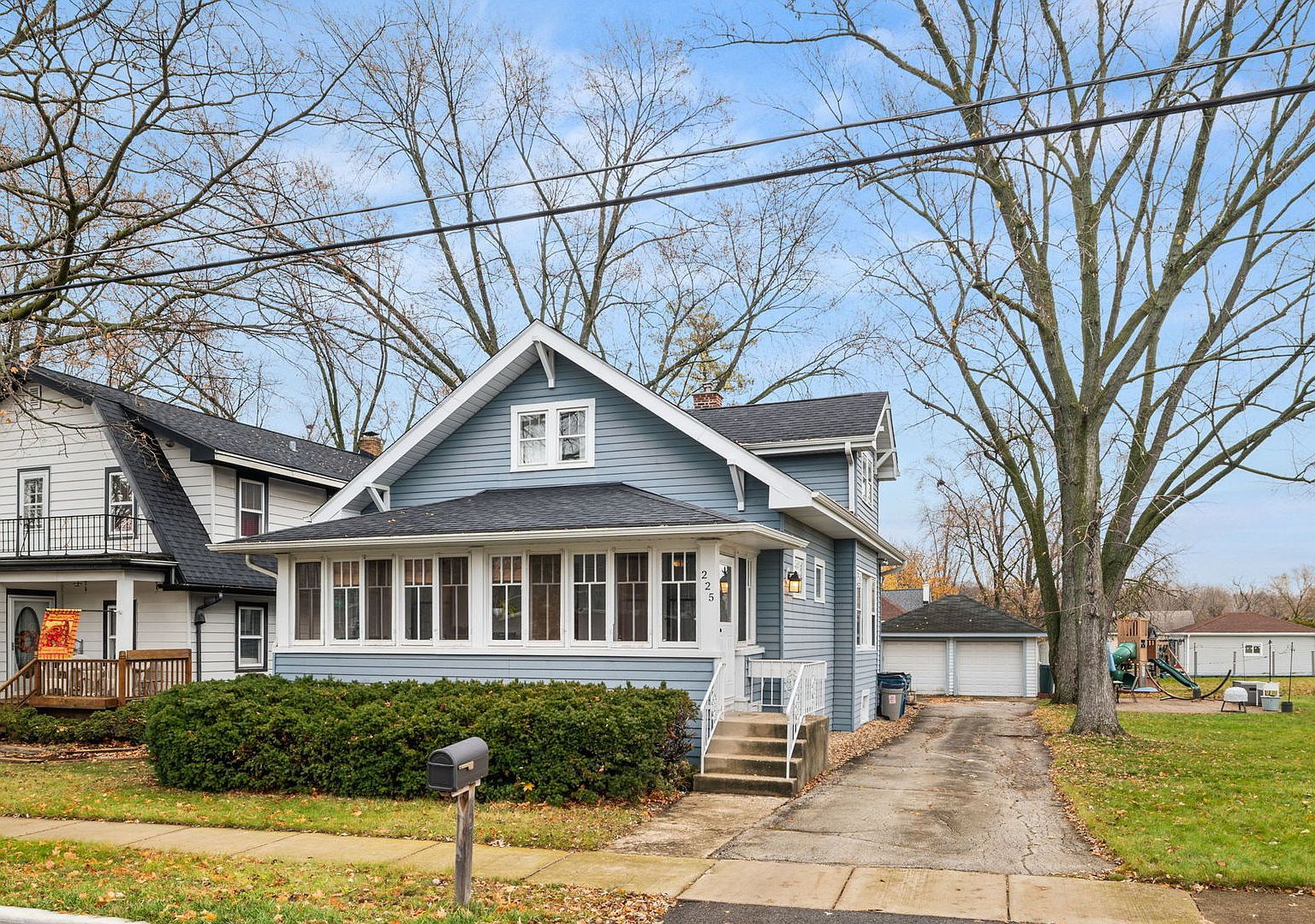 225 N State St Addison, IL 60101 - Thumbnail 3