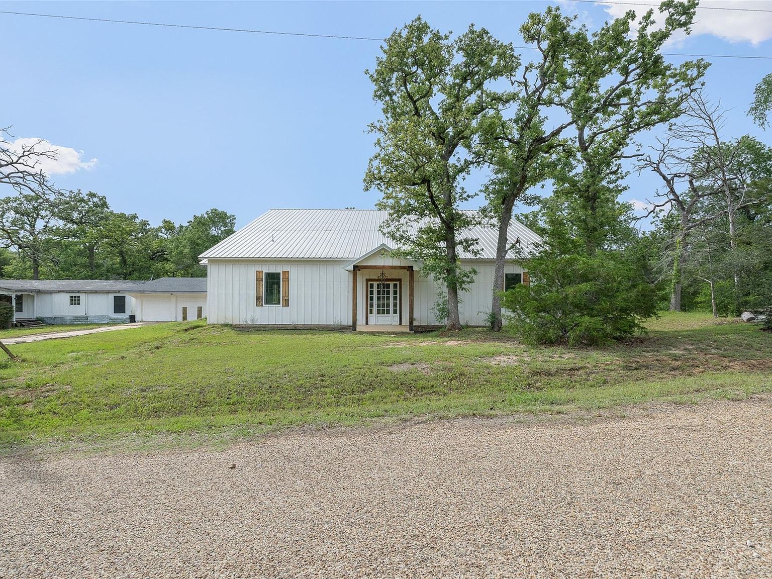 306 Tanglewood Ln Somerville, TX 77879 - Thumbnail 3