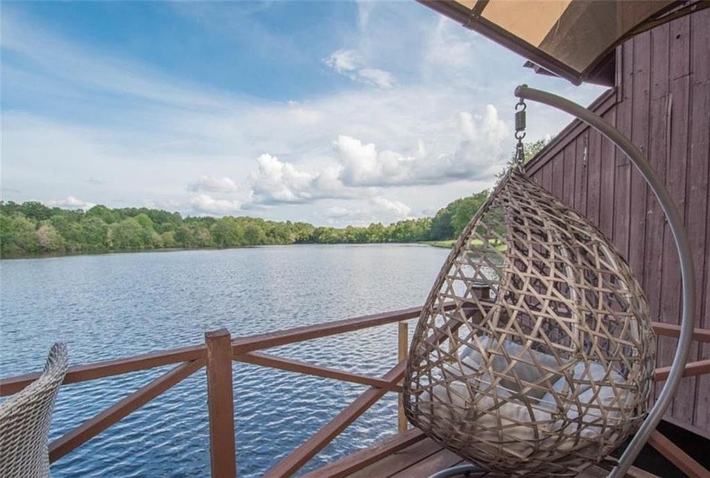 8 Northlake Cir Peachtree City, GA 30269 - Thumbnail 3