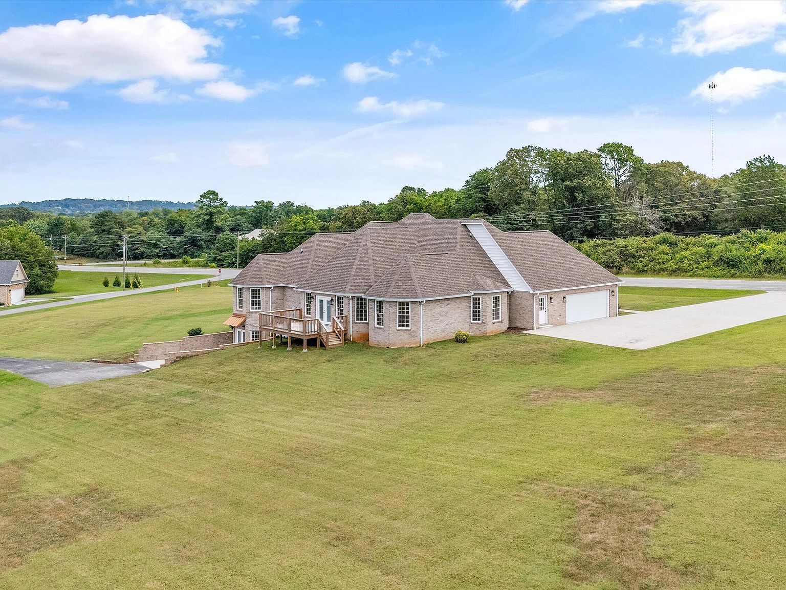 5128 West Hwy #68 Madisonville, TN 37354 - Thumbnail 3