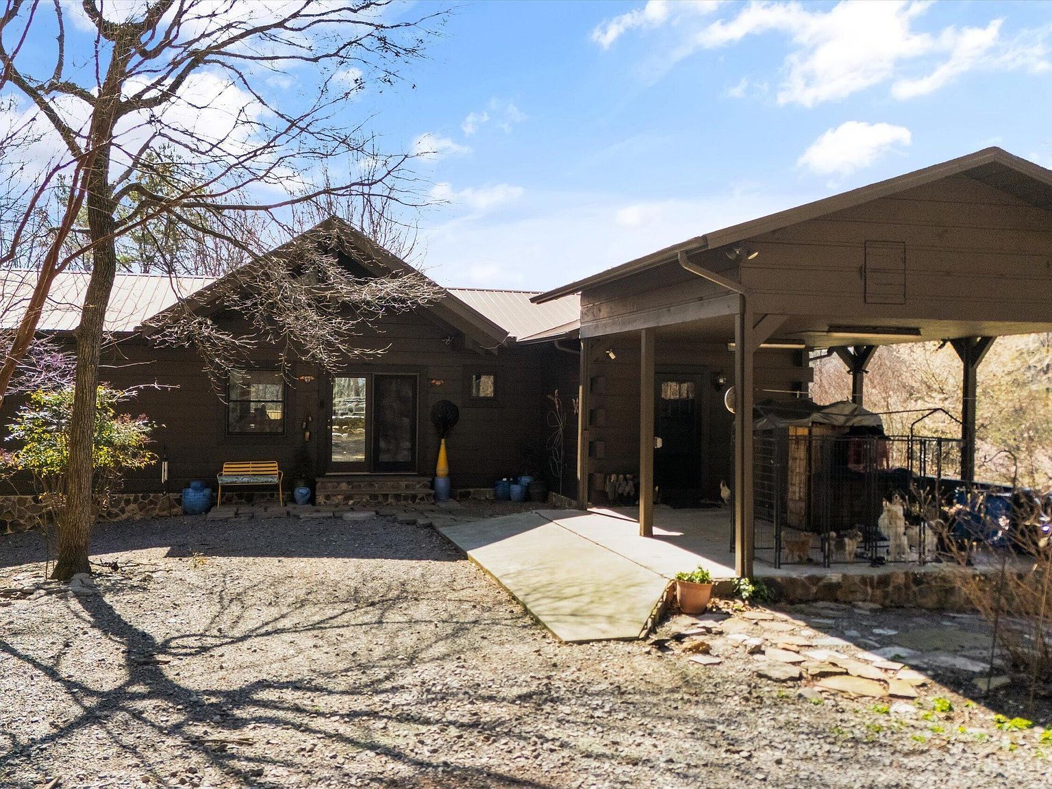 575 Ironsburg Rd Tellico Plains, TN 37385 - Thumbnail 3