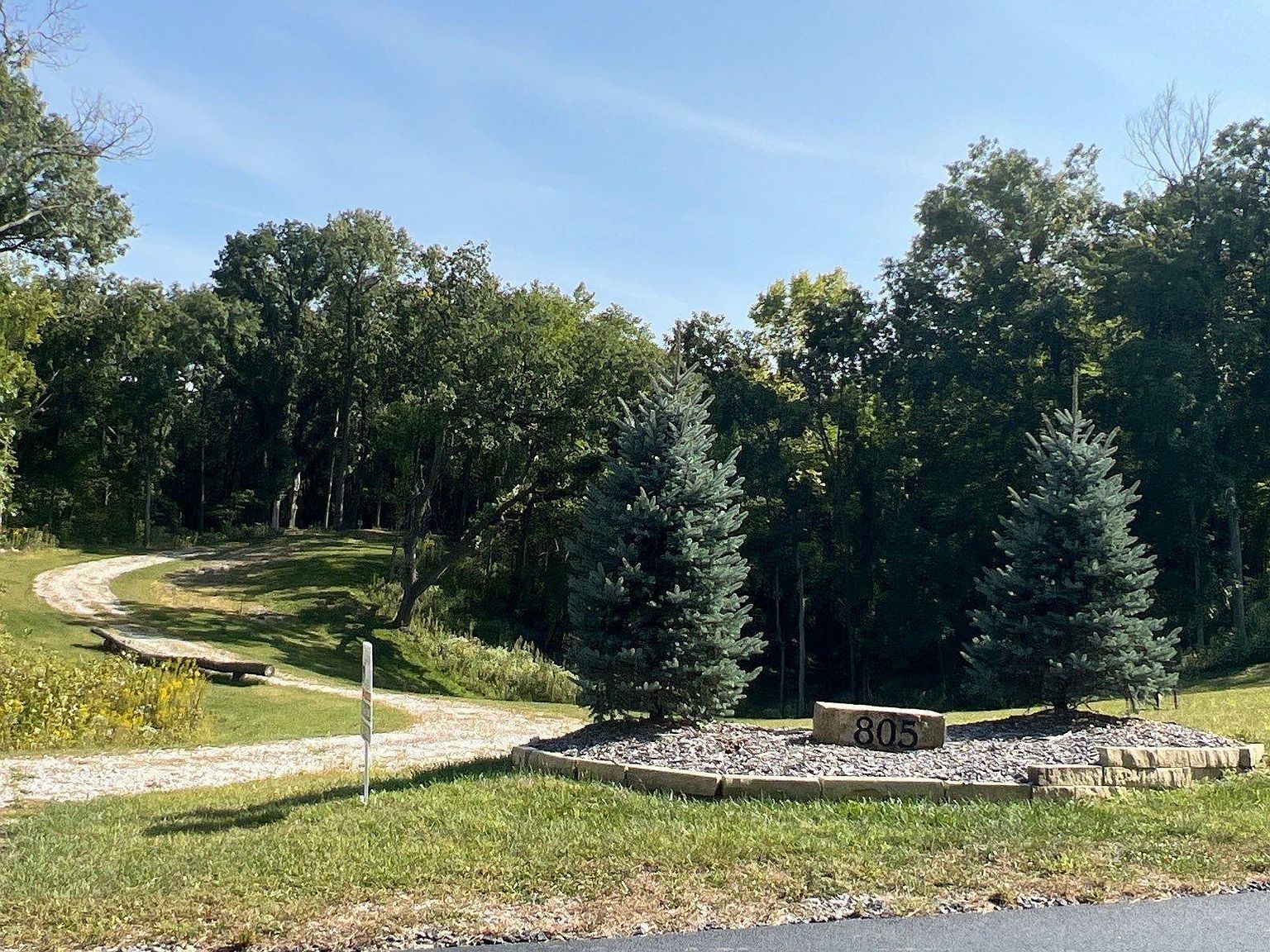 805 W 5th Street Ln Coal Valley, IL 61240 - Thumbnail 3