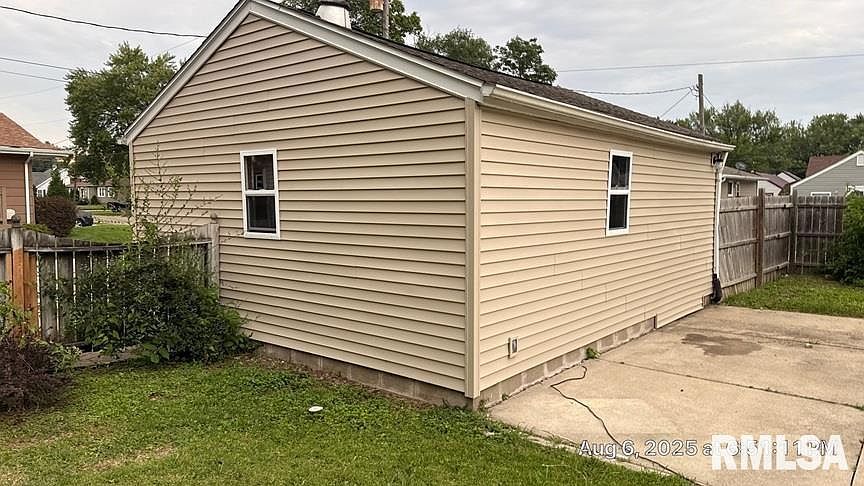 2907 4th St #A Moline, IL 61265 - Thumbnail 3