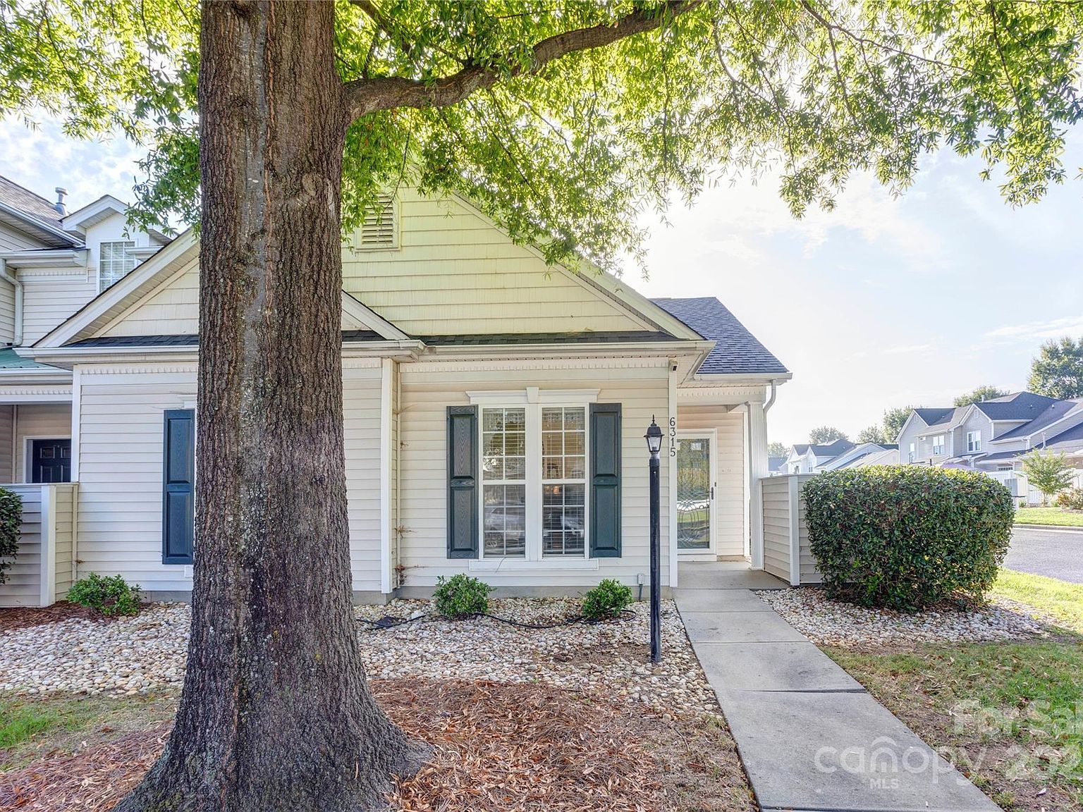 6315 Professional Blvd Harrisburg, NC 28075 - Thumbnail 3