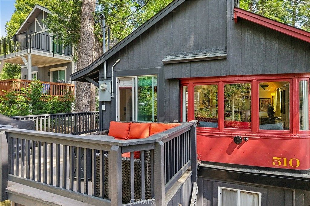 21875 Sawpit Canyon Rd Crestline, CA 92322 - Thumbnail 3