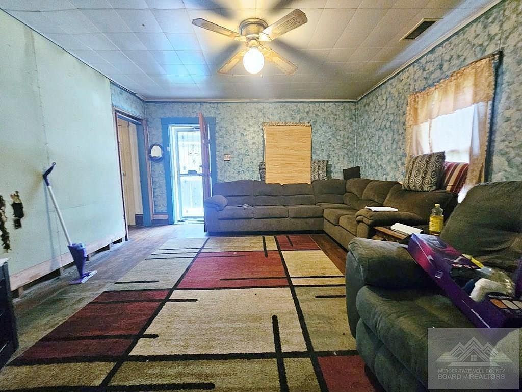 345 Mary Branch Rd Matoaka, WV 24736 - Thumbnail 3