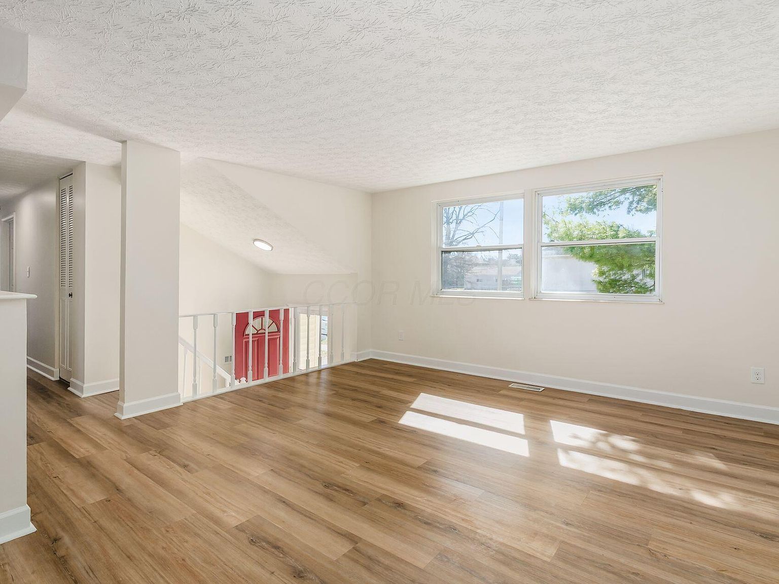 8188 Kingsley Dr Reynoldsburg, OH 43068 - Thumbnail 3