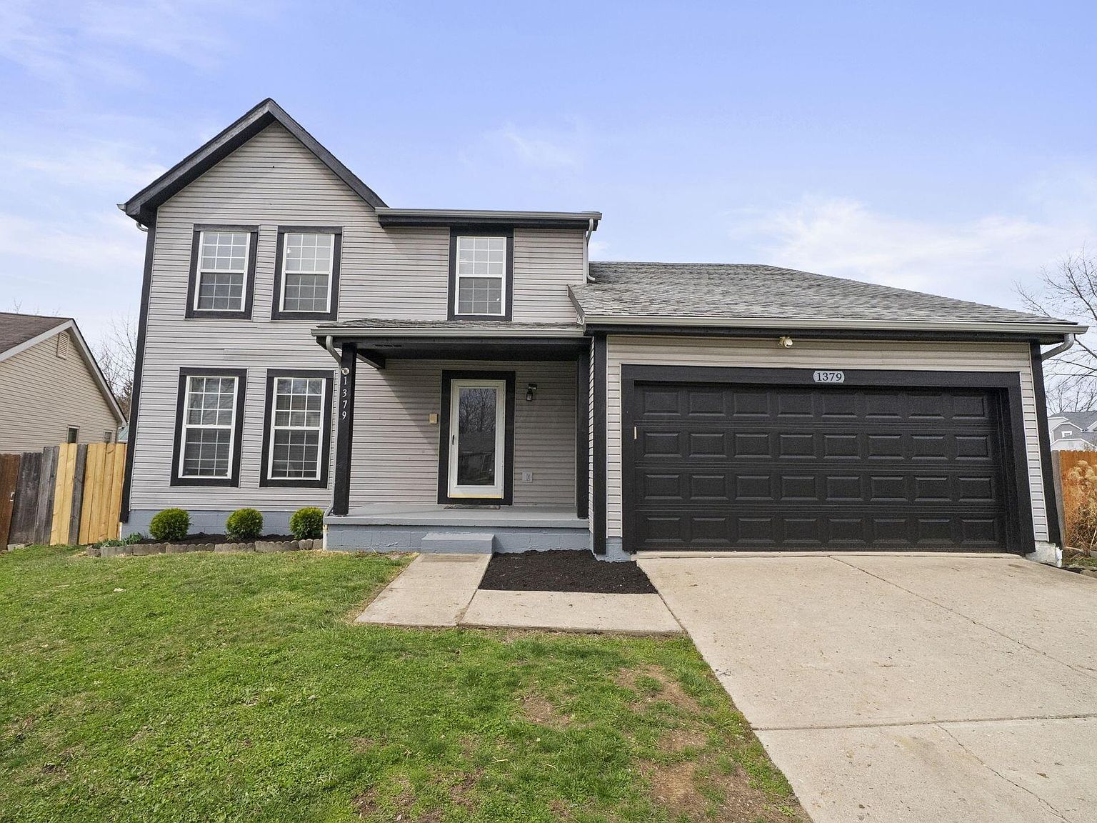 1379 Restwood Ct Columbus, OH 43204 - Thumbnail 3