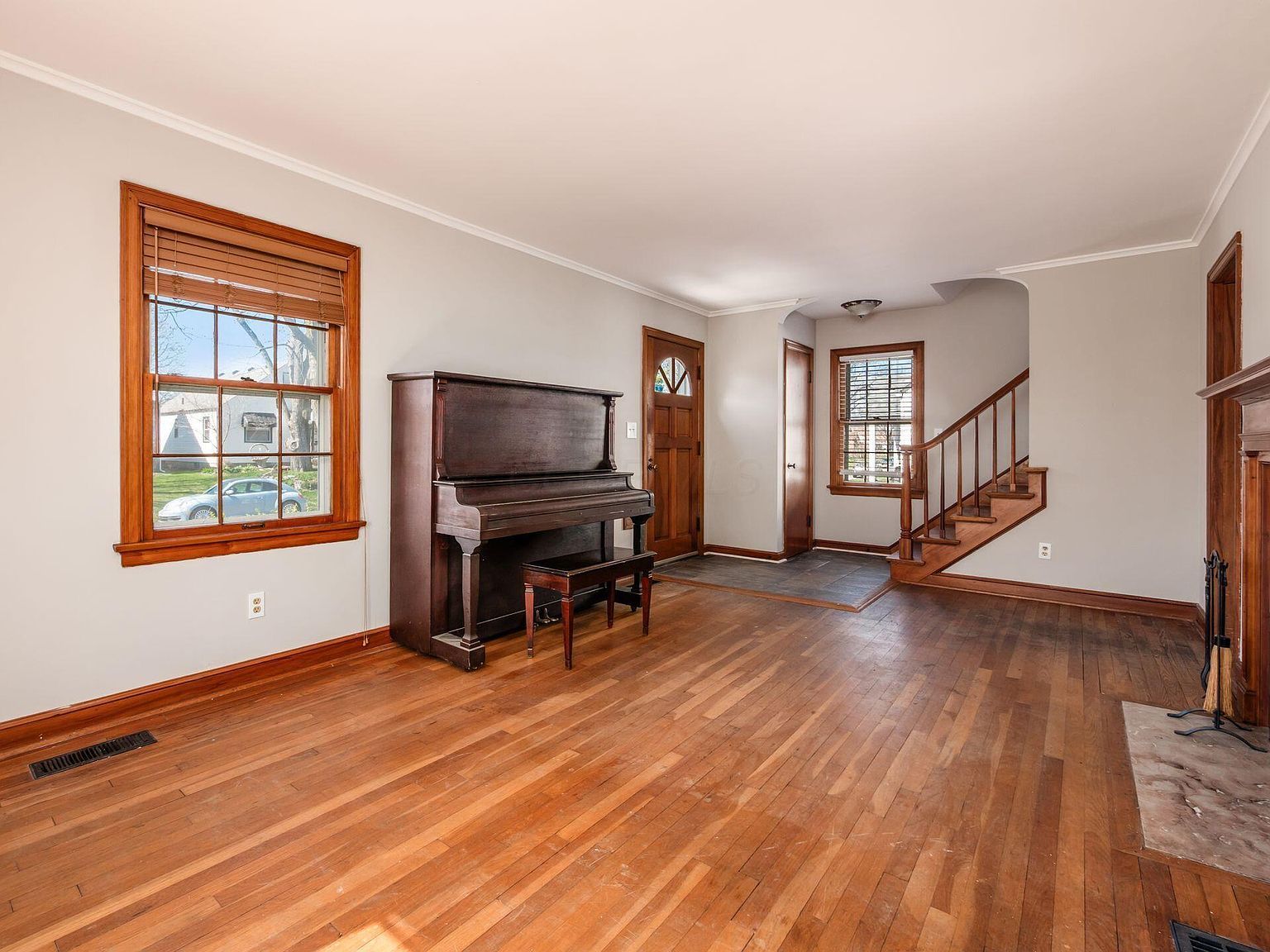 188 S Southampton Ave Columbus, OH 43204 - Thumbnail 3