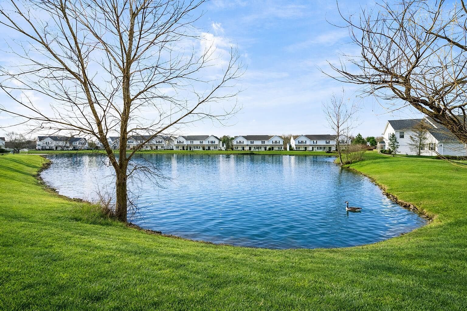 622 Lakeview Dr S Grove City, OH 43123 - Thumbnail 3