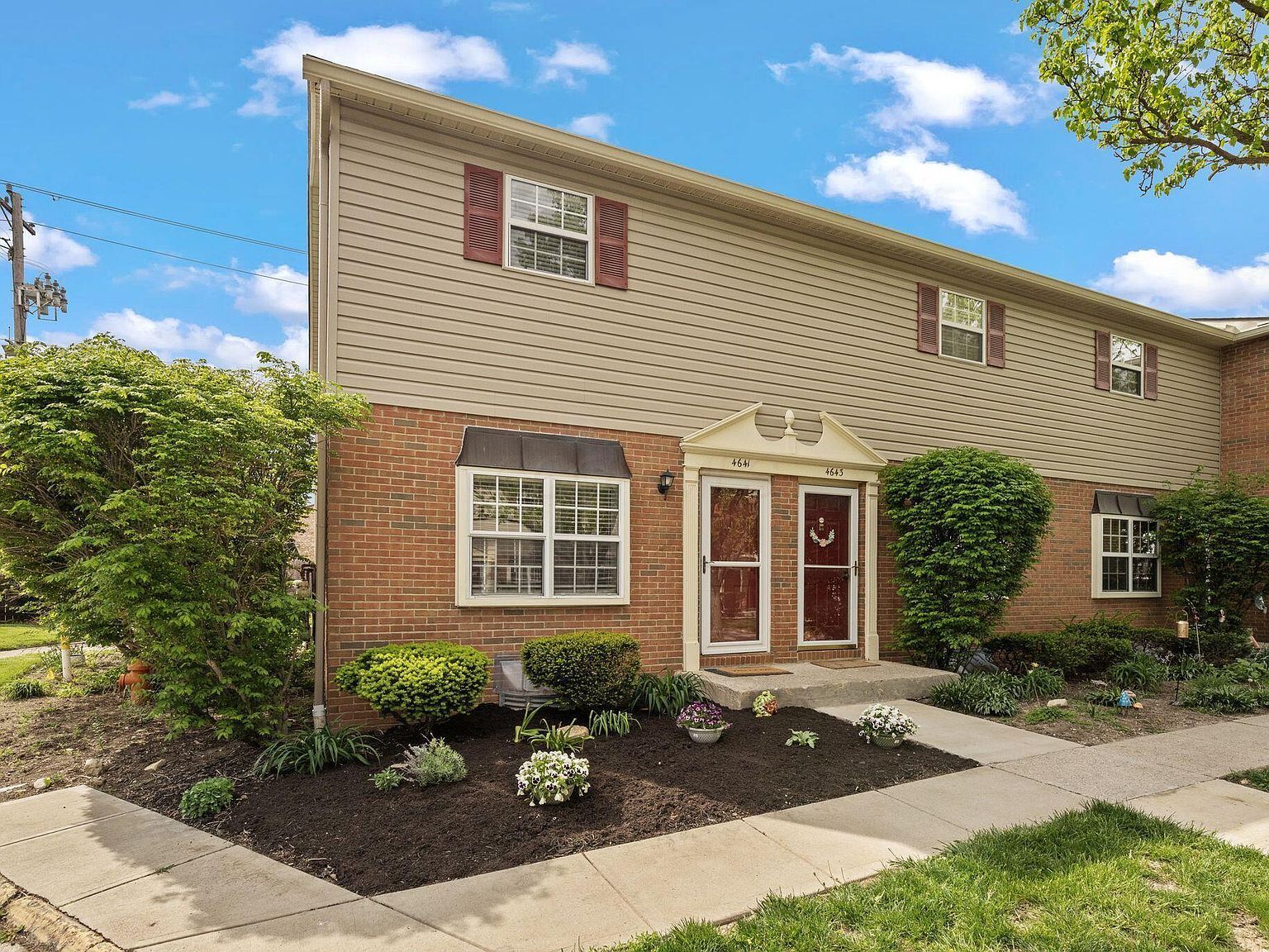 4641 Orwell Dr Columbus, OH 43220 - Thumbnail 3