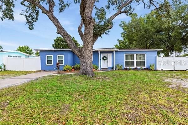 4601 N Emerald Ave Tampa, FL 33614 - Thumbnail 3