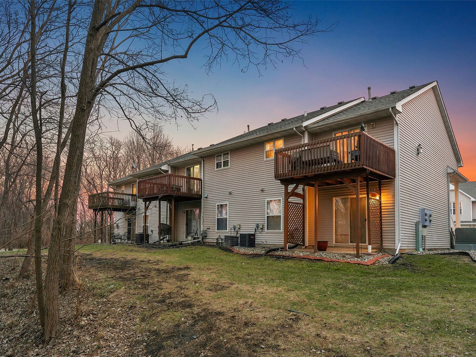 4870 63rd St Urbandale, IA 50322 - Thumbnail 3