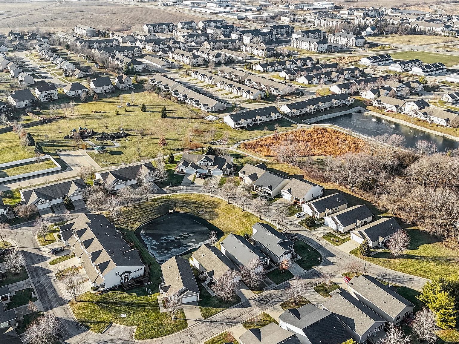 10011 N Glenstone Ct Johnston, IA 50131 - Thumbnail 3