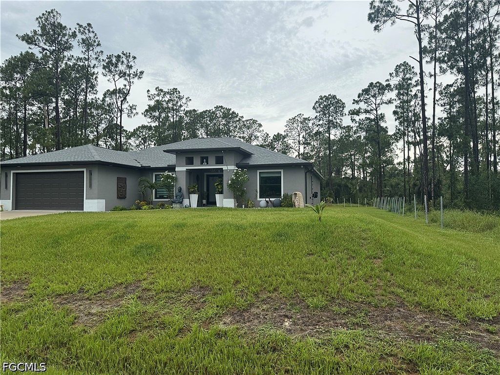 1119 Edison Ave Lehigh Acres, FL 33972 - Thumbnail 3