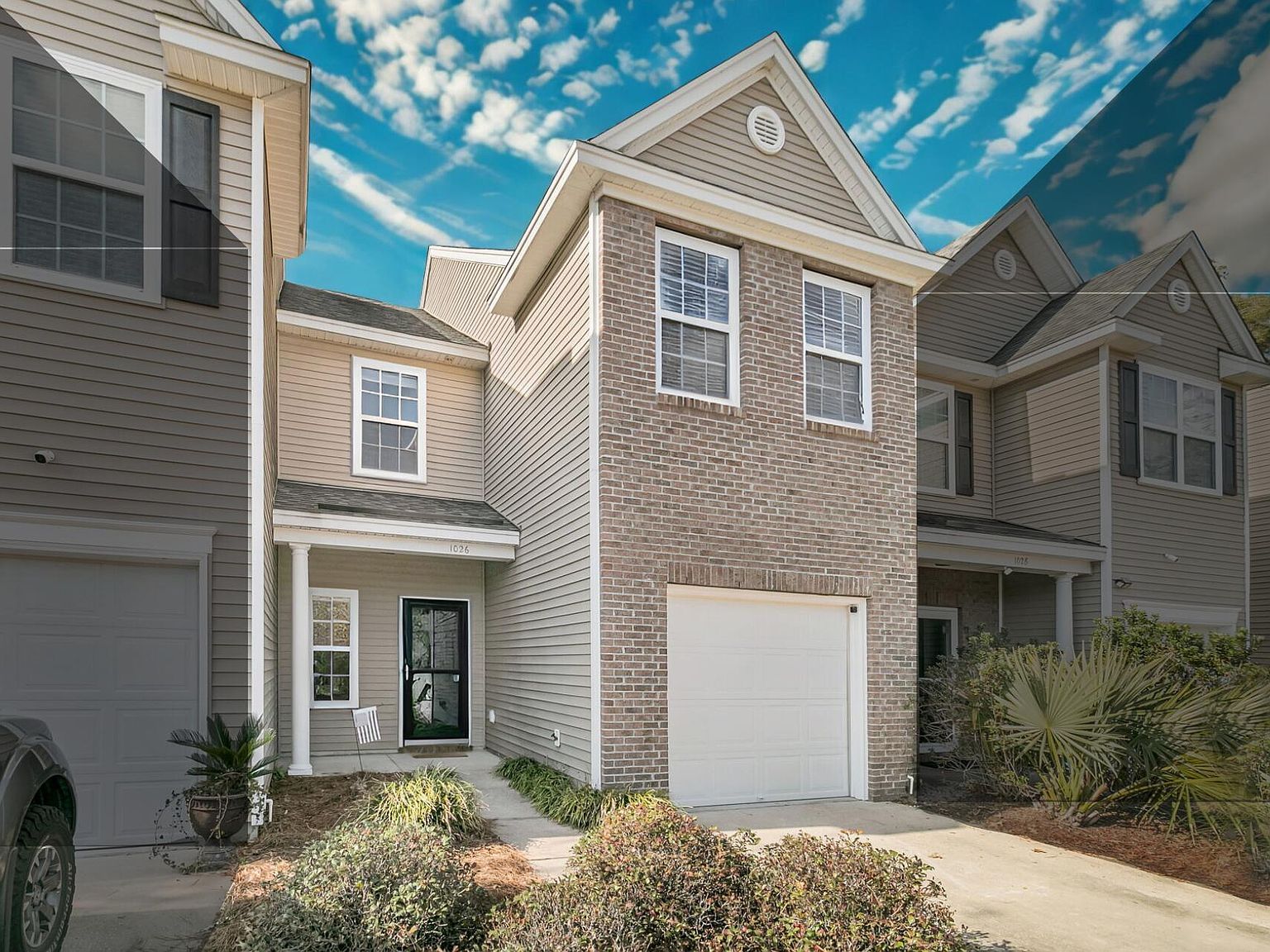 1026 Bennington Dr Charleston, SC 29492 - Thumbnail 3