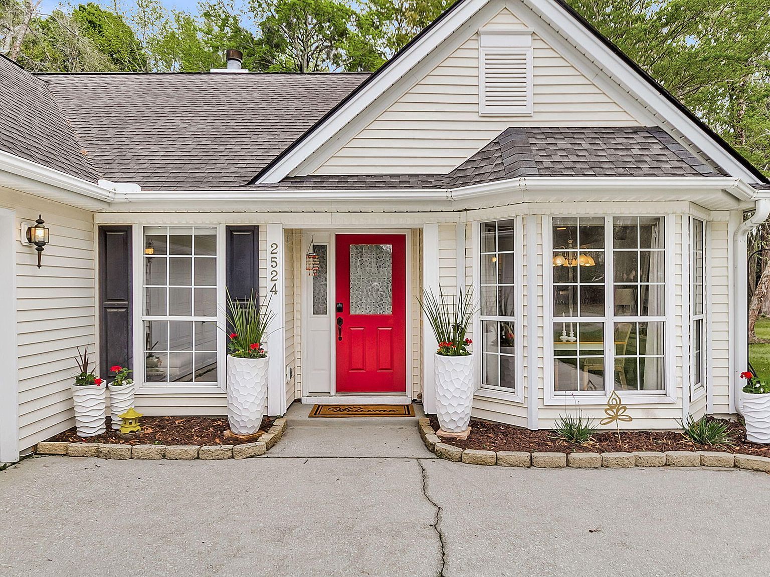 2524 Palmetto Hall Blvd Mount Pleasant, SC 29466 - Thumbnail 3