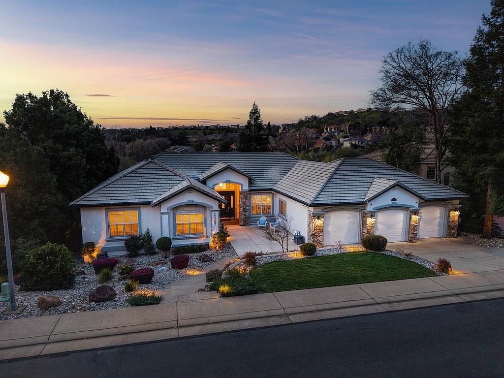 2367 Clubhouse Dr Rocklin, CA 95765 - Thumbnail 3