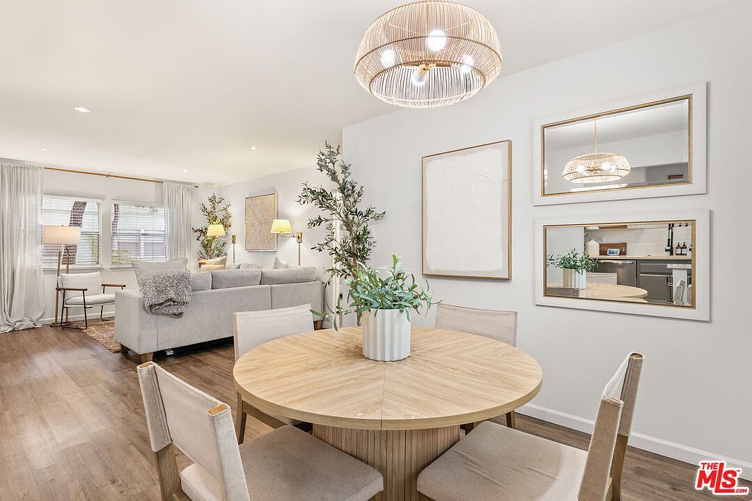 5827 Bowcroft St Unit 2 Los Angeles, CA 90016 - Thumbnail 3