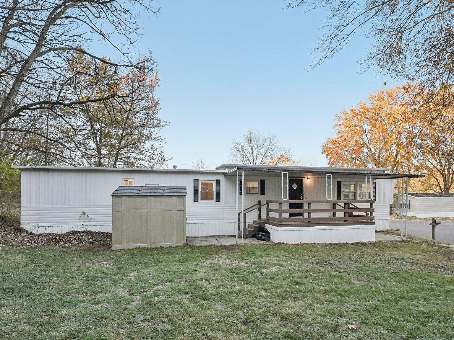 99 Hampton Ln Reynoldsburg, OH 43068 - Thumbnail 3