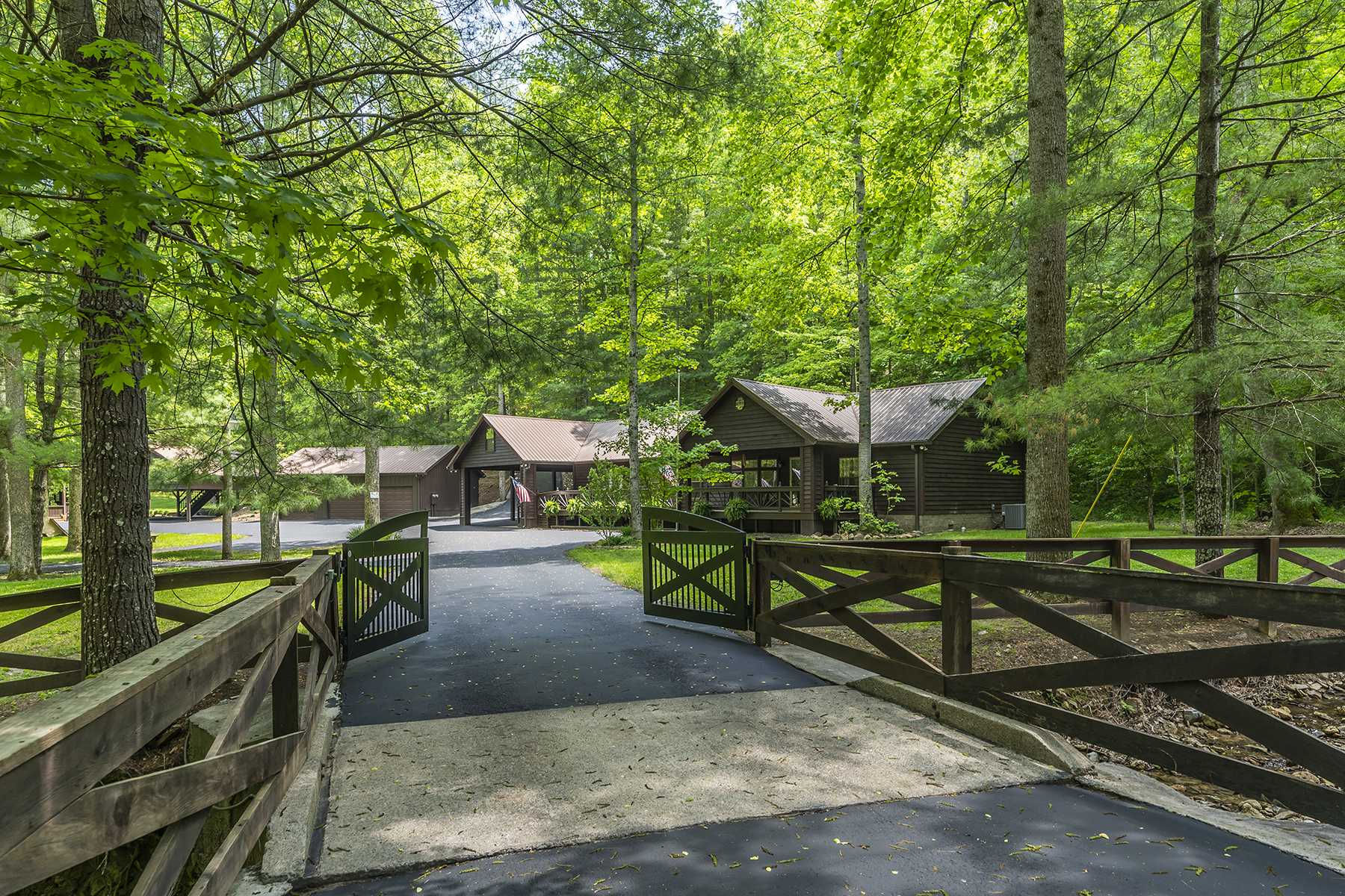 7146 Brindle Ridge Road, Mount Vernon, KY, USA, 40456 - Thumbnail 2