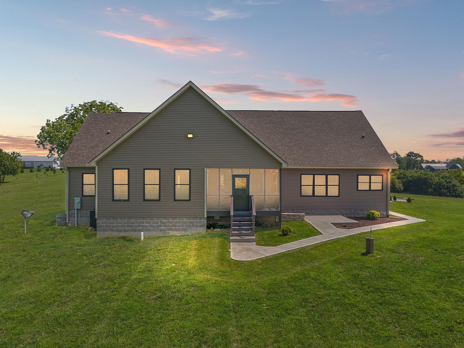 2180 Big Stoner Rd Winchester, KY 40391 - Thumbnail 3