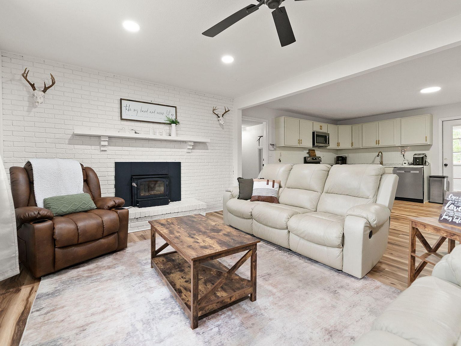 1726 Mildred Rd McKee, KY 40447 - Thumbnail 3