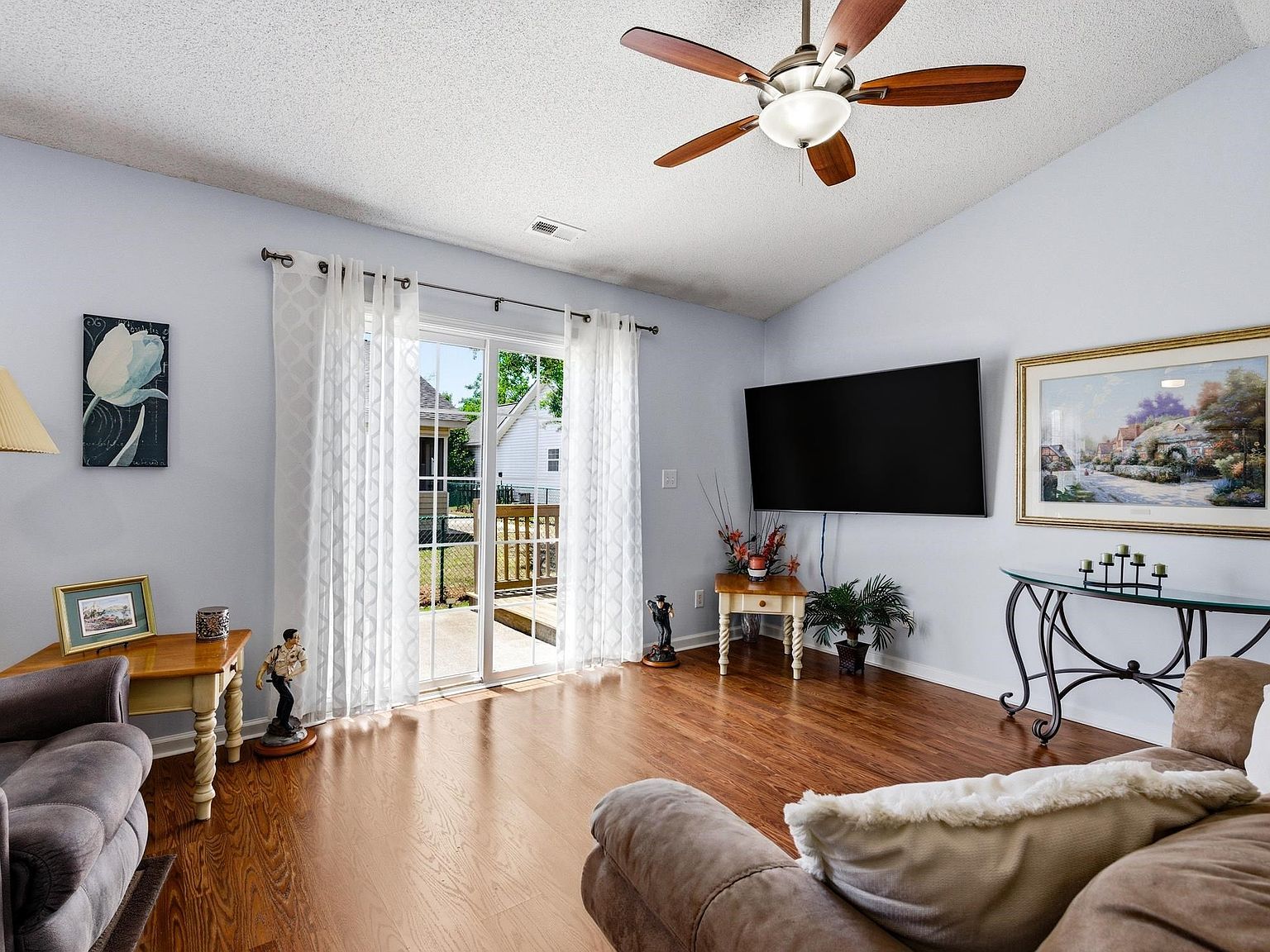 9676 Eaddy Ln Murrells Inlet, SC 29576 - Thumbnail 3