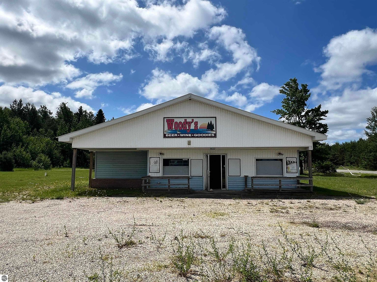 6020 E 34th Rd Cadillac, MI 49601 - Thumbnail 3