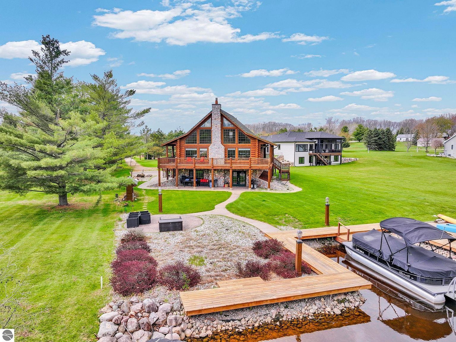 1085 Bundy Dr Lake Isabella, MI 48893 - Thumbnail 3