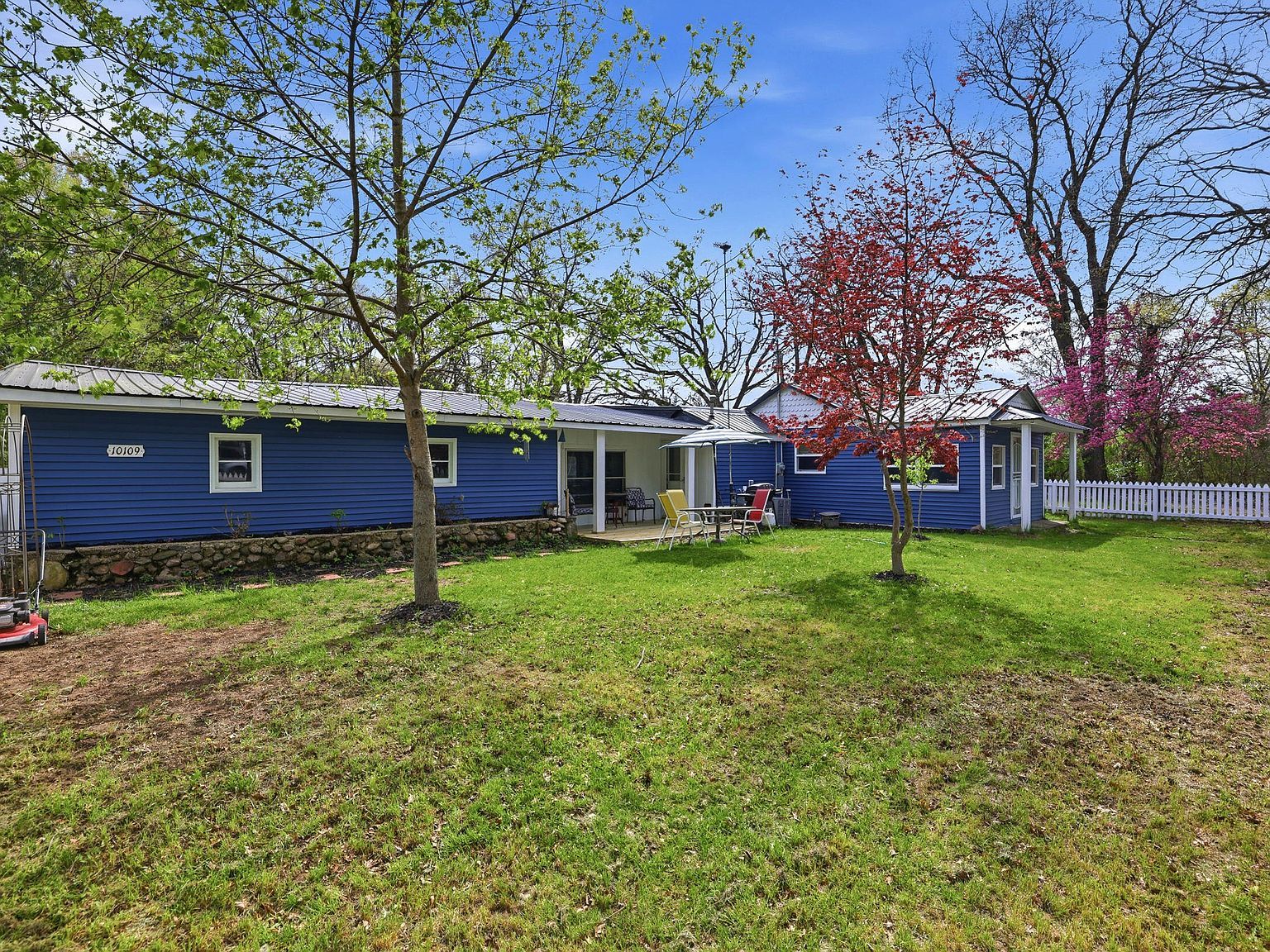 10109 W Wise Rd Greenville, MI 48838 - Thumbnail 3