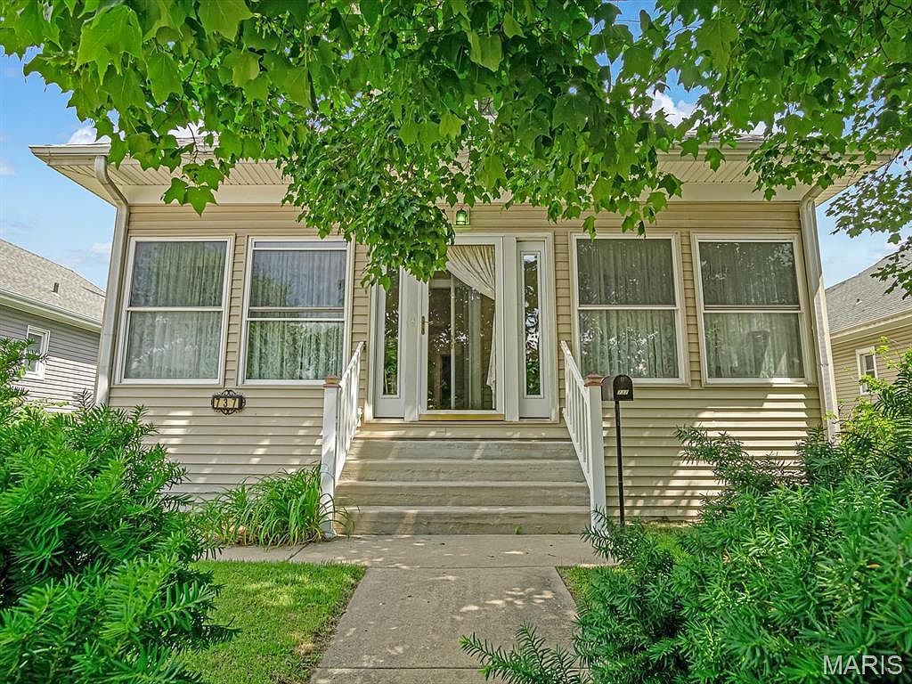 737 Madison Ave Wood River, IL 62095 - Thumbnail 3