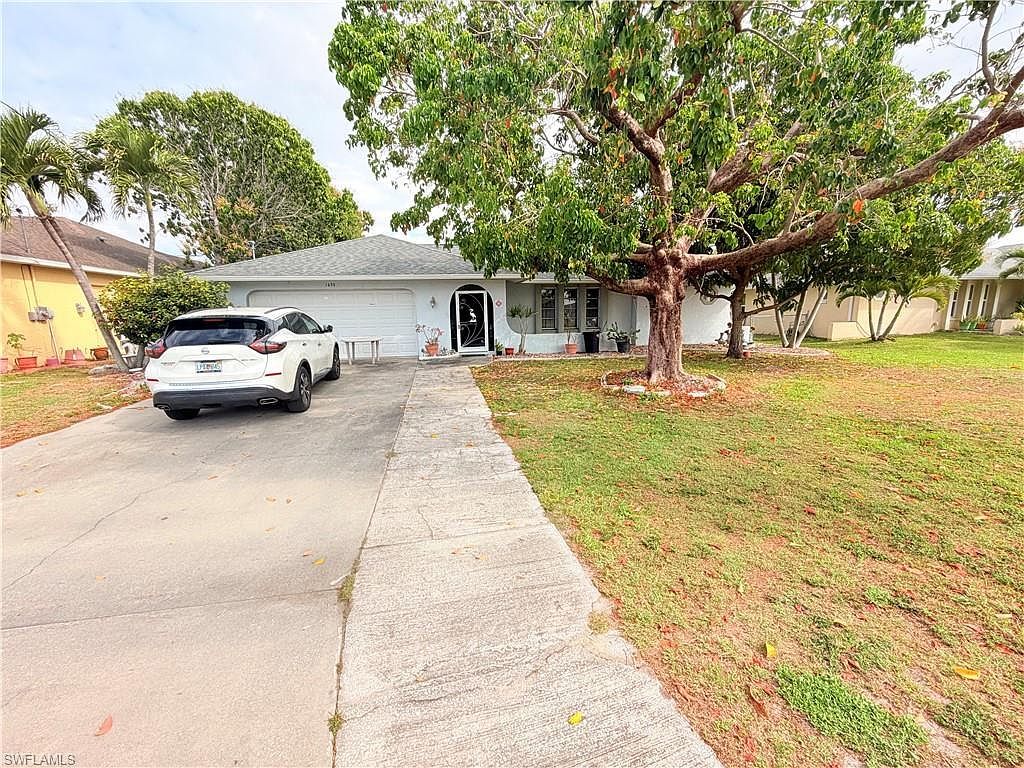 1439 SE 15th St Cape Coral, FL 33990 - Thumbnail 3