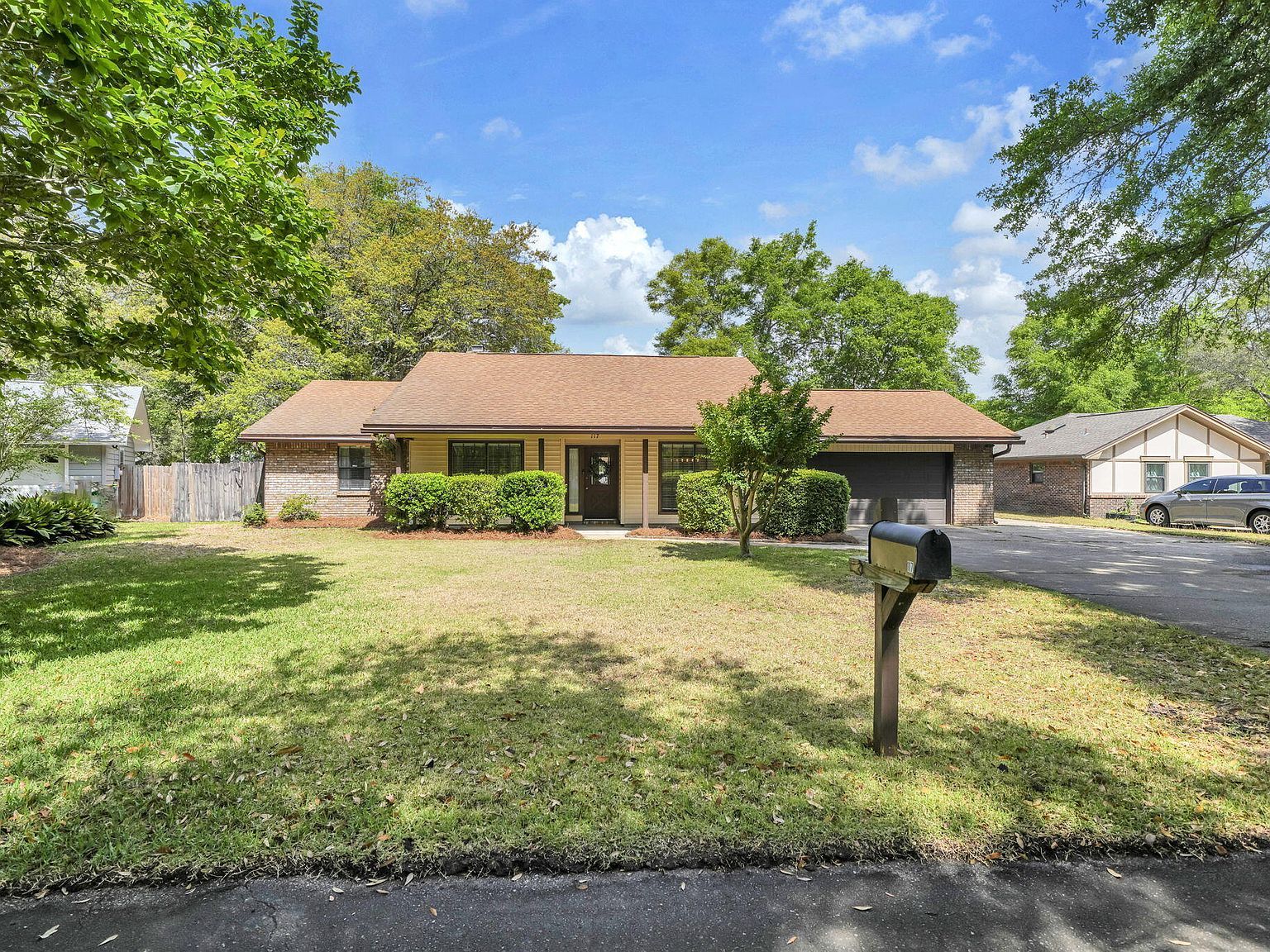 117 Antiqua Cv Niceville, FL 32578 - Thumbnail 3