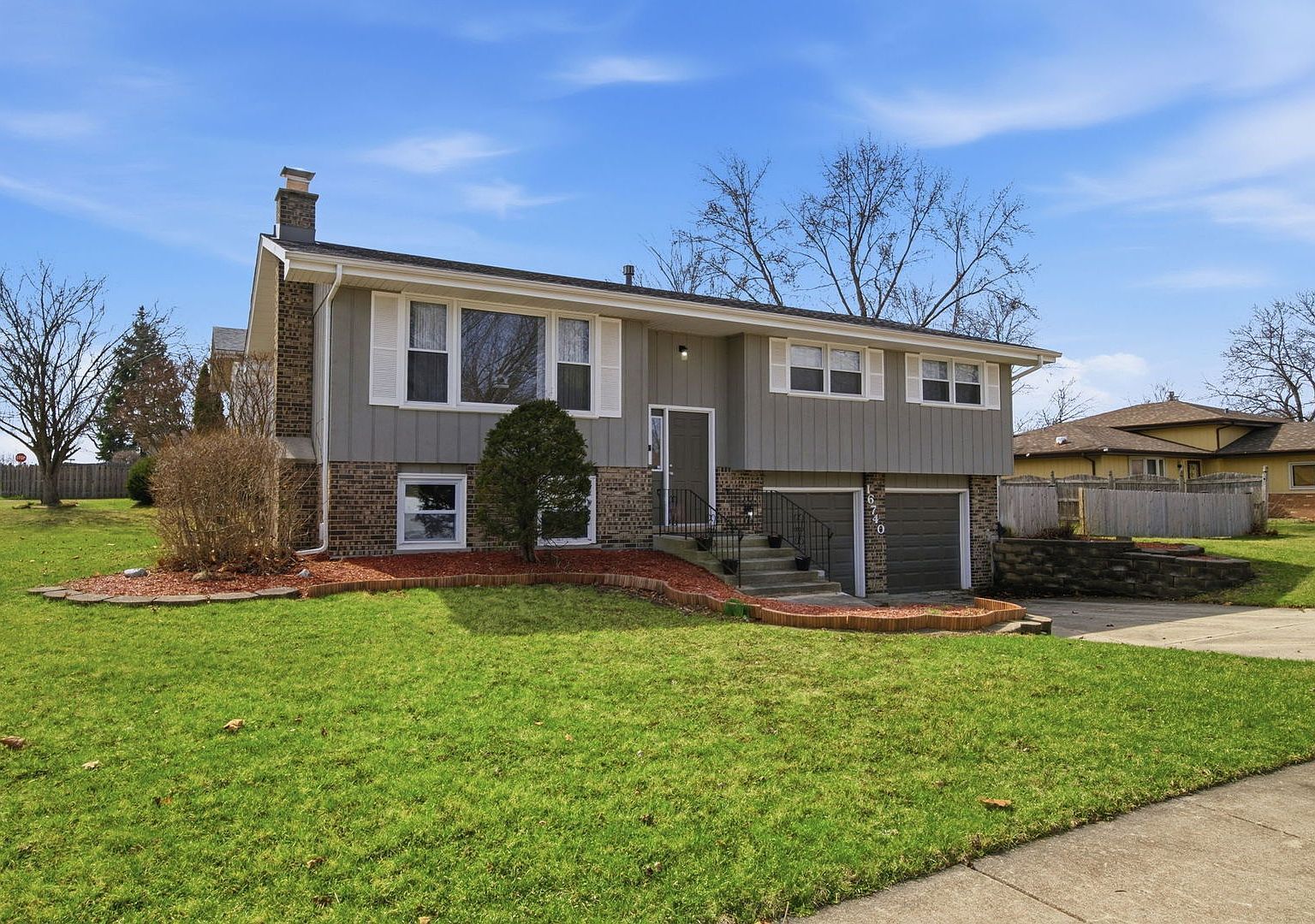 16740 Forest Ave Oak Forest, IL 60452 - Thumbnail 3