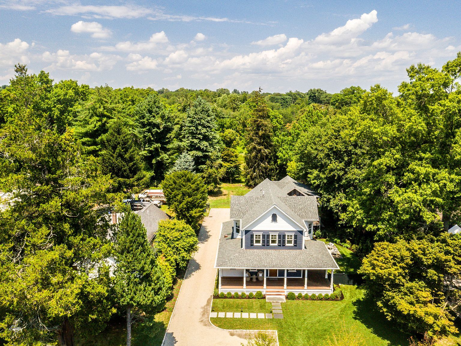 26 Treadwell Ave Westport, CT 06880 - Thumbnail 3