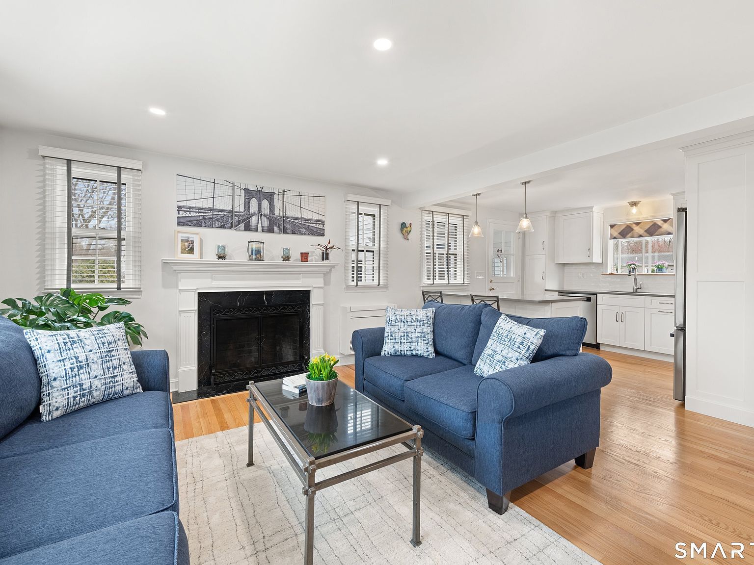 25 Oak St Westport, CT 06880 - Thumbnail 3