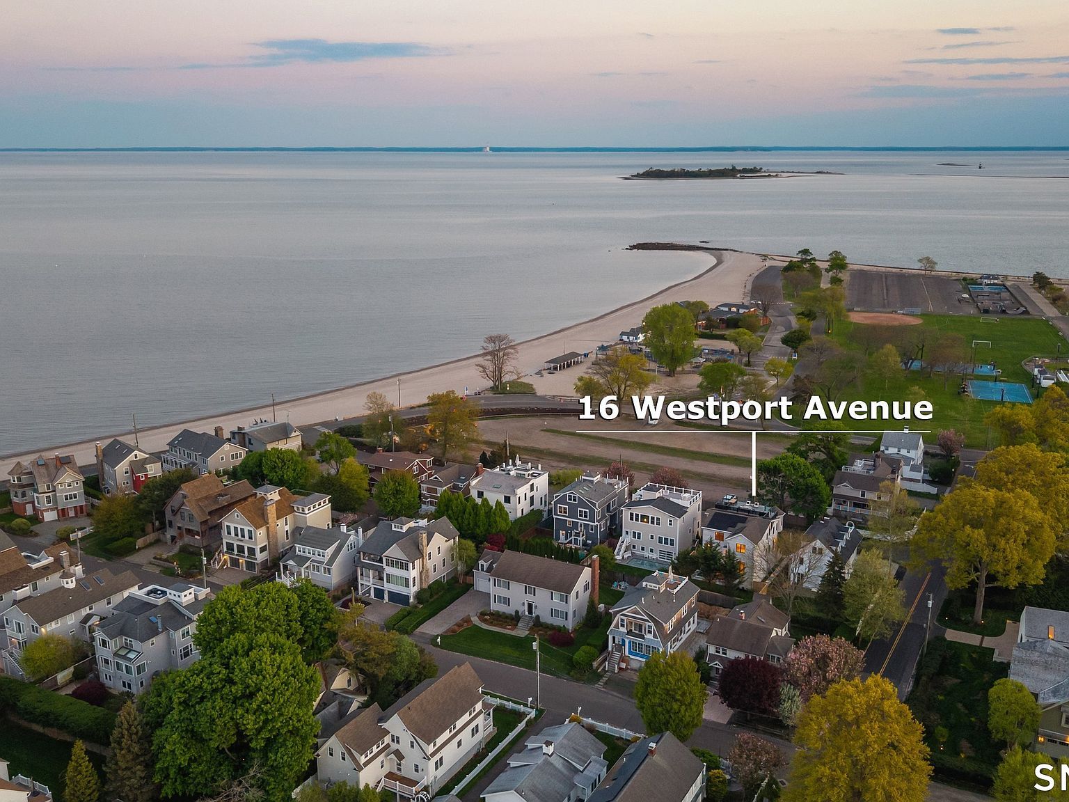 16 Westport Ave Westport, CT 06880 - Thumbnail 3