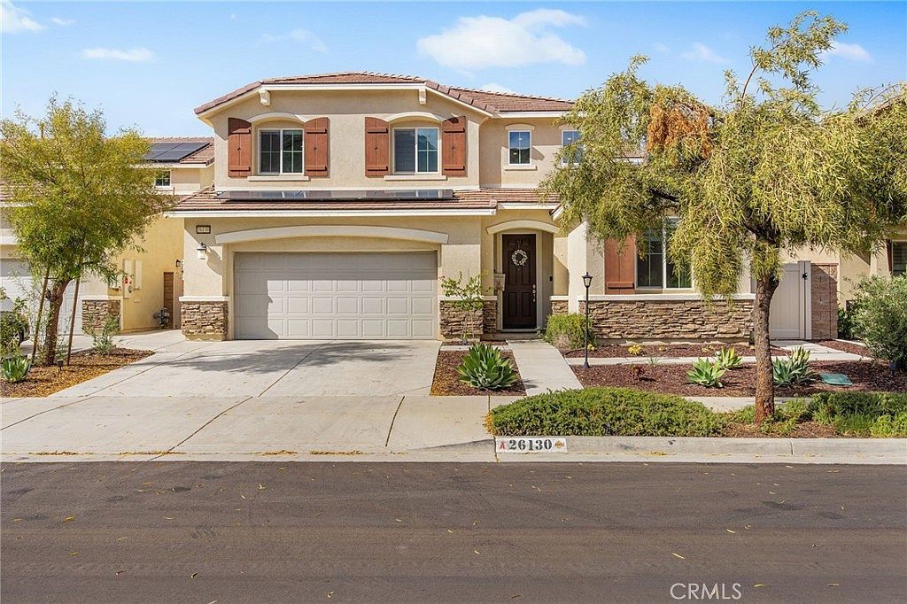 26130 Plumcot Dr Corona, CA 92883 - Thumbnail 3