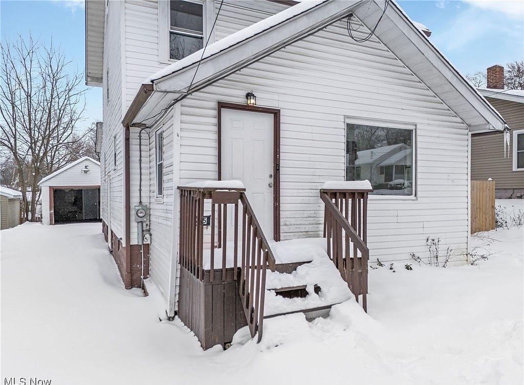 625 Wyandot Ave Akron, OH 44305 - Thumbnail 3