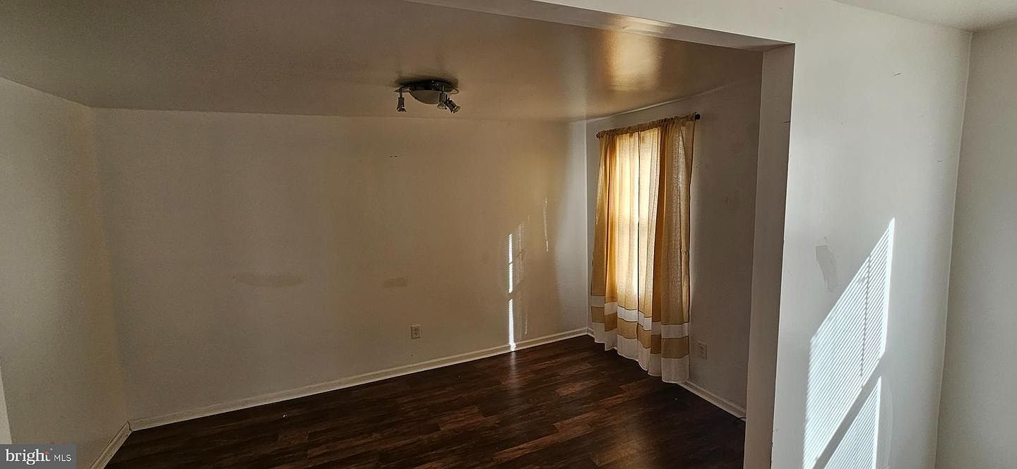 402 Green St W #W Millville, NJ 08332 - Thumbnail 3