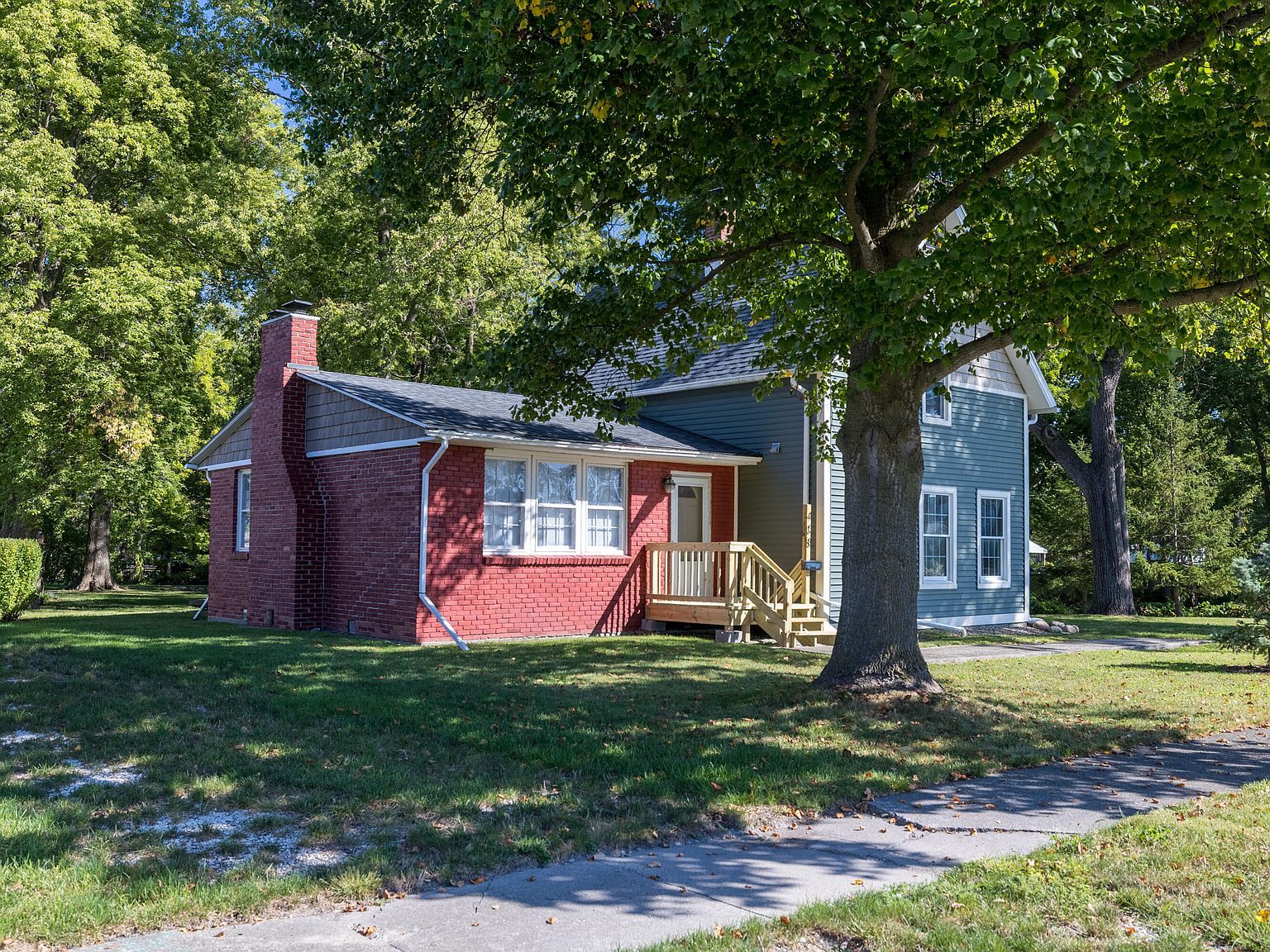 408 E Graham St Kentland, IN 47951 - Thumbnail 3