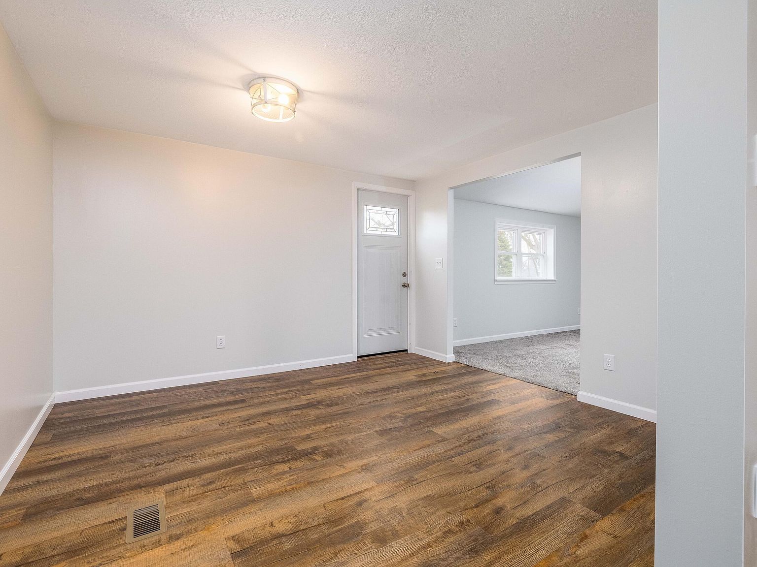 306 S Chestnut St Earl Park, IN 47942 - Thumbnail 3