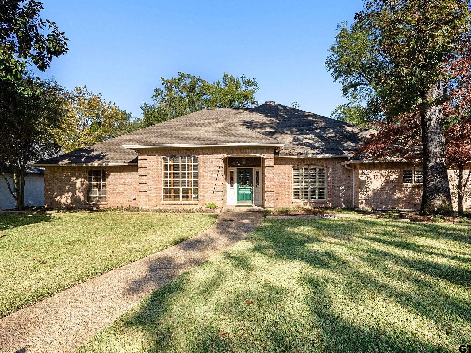 1807 Royal Oak Dr Tyler, TX 75703 - Thumbnail 3