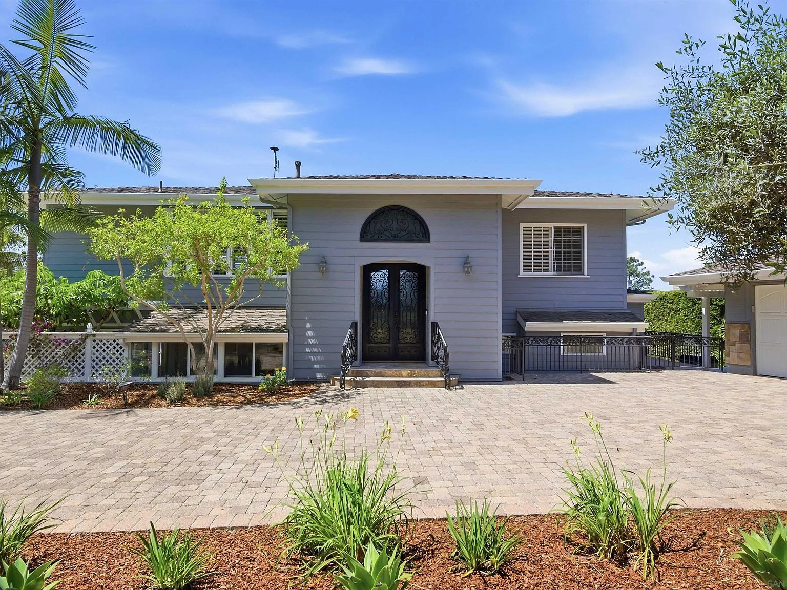 226 Stratford Park Cir Del Mar, CA 92014 - Thumbnail 3