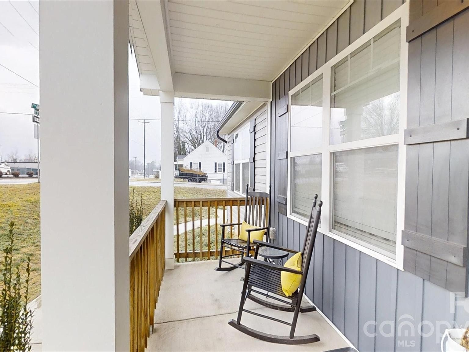 620 13th St SW Hickory, NC 28602 - Thumbnail 3