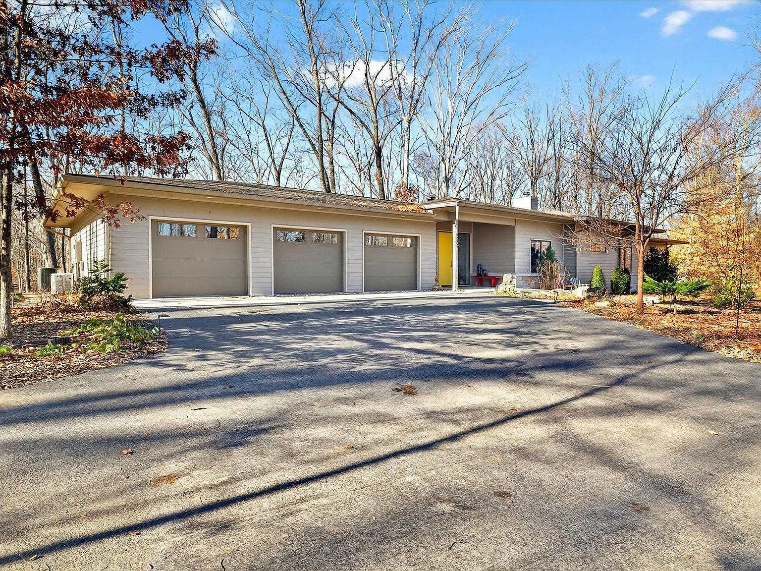 7493 E Rush Ridge Rd Bloomington, IN 47401 - Thumbnail 3