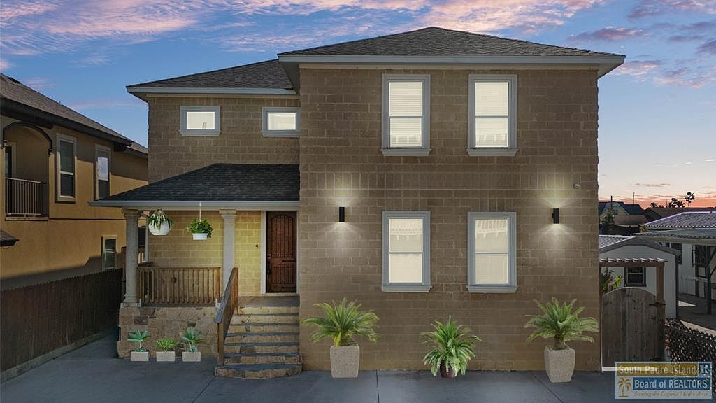 1013 Tarpon Ave Port Isabel, TX 78578 - Thumbnail 3