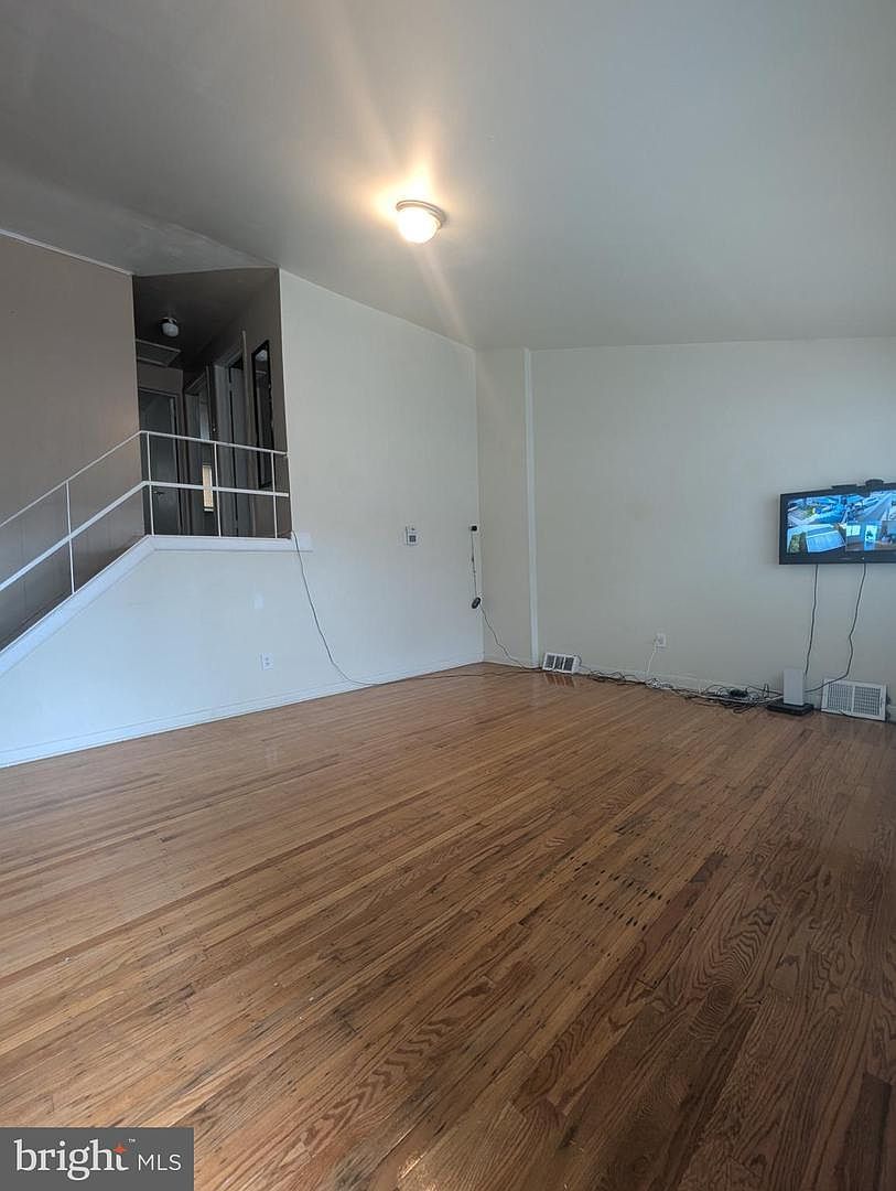 2407 S 12th St Camden, NJ 08104 - Thumbnail 3